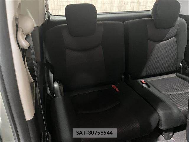 Nissan SERENA 2011-08 7980945-9