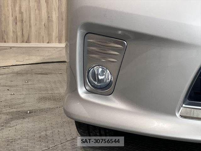 Nissan SERENA 2011-08 7980945-28
