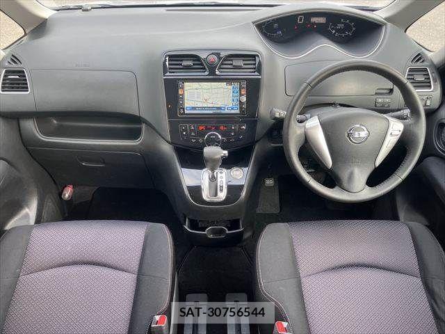 Nissan SERENA 2011-08 7980945-2