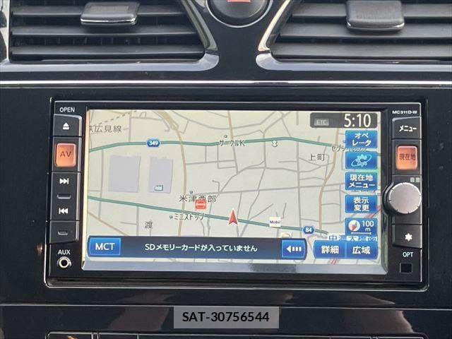 Nissan SERENA 2011-08 7980945-3