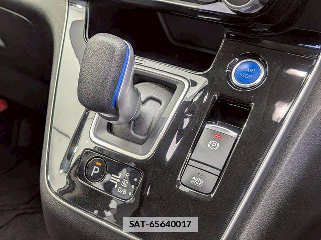 Nissan SERENA 2021-11 7980929-10