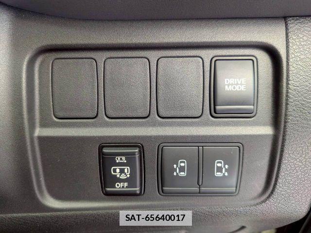 Nissan SERENA 2021-11 7980929-11