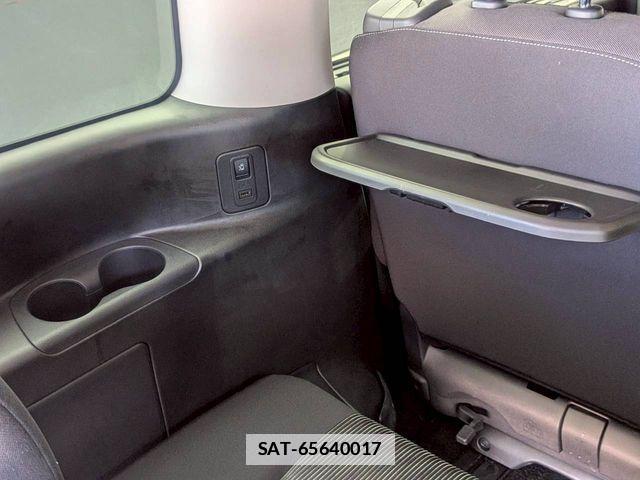 Nissan SERENA 2021-11 7980929-26