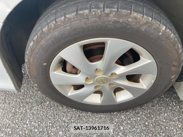 Nissan SERENA 2011-03 7980956-11