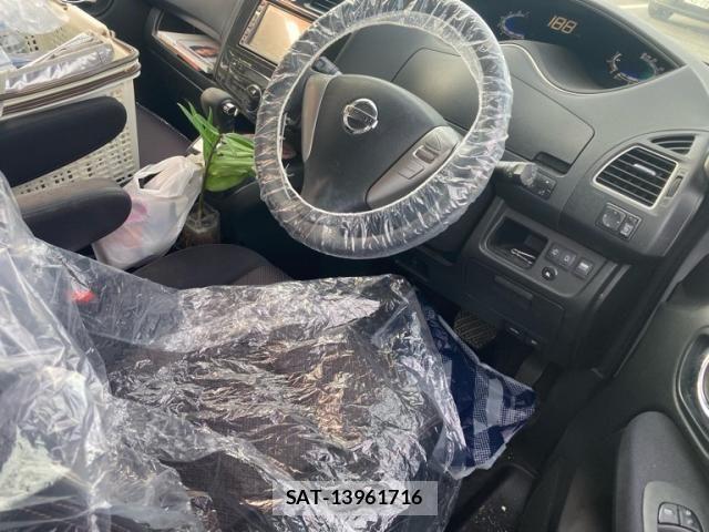 Nissan SERENA 2011-03 7980956-13