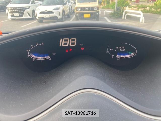 Nissan SERENA 2011-03 7980956-22