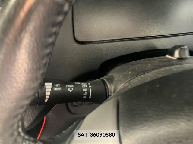 Nissan SERENA 2011-03 7980949-13