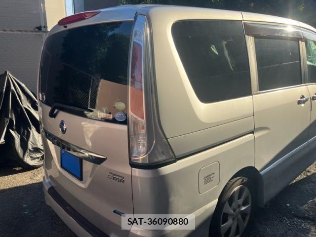 Nissan SERENA 2011-03 7980949-1