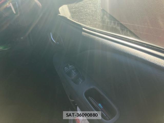 Nissan SERENA 2011-03 7980949-7