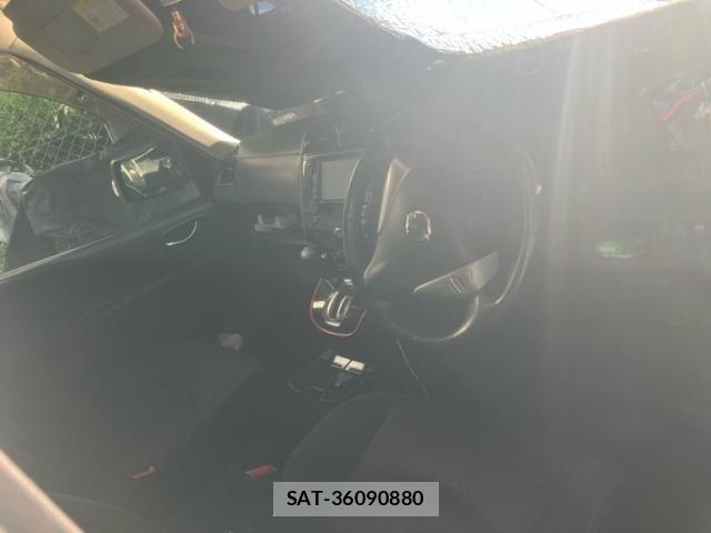 Nissan SERENA 2011-03 7980949-8