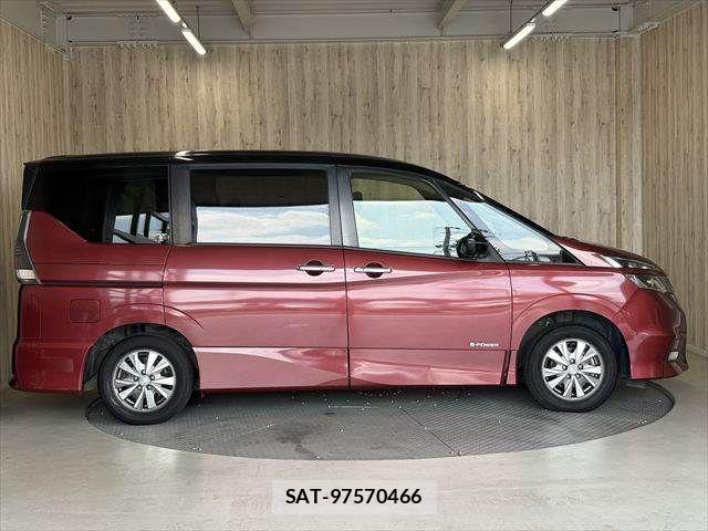 Nissan SERENA 2018-10 7980943-18