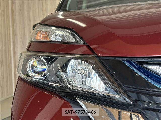 Nissan SERENA 2018-10 7980943-25