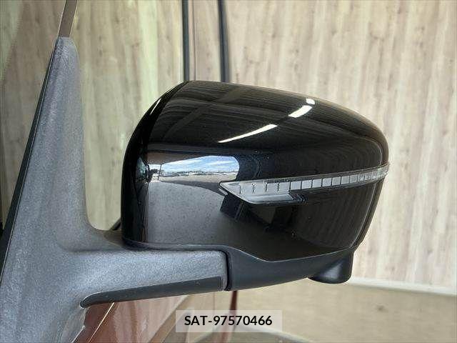 Nissan SERENA 2018-10 7980943-27