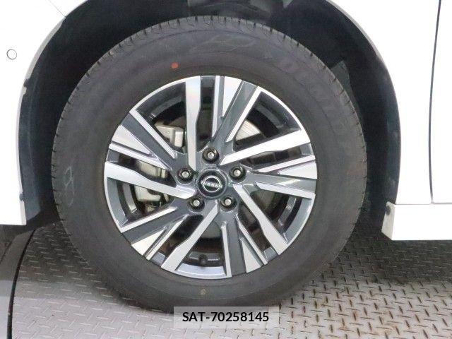 Nissan SERENA 2023-04 7980926-26