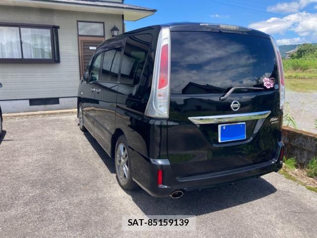 Nissan SERENA 2011-07 7980953-4