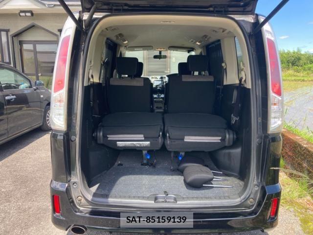 Nissan SERENA 2011-07 7980953-7