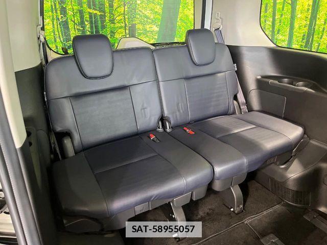 Nissan SERENA 2023-10 7980921-9
