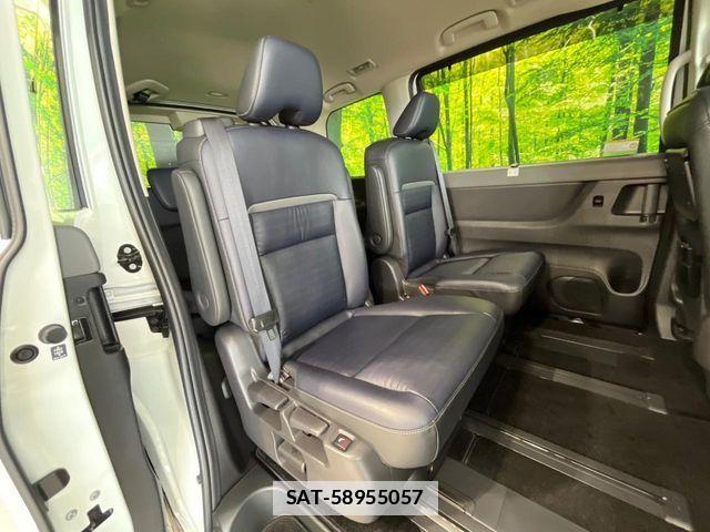 Nissan SERENA 2023-10 7980921-8