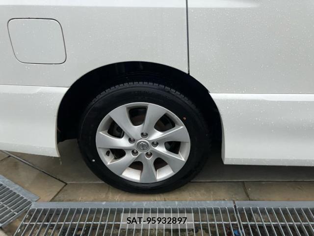 Nissan SERENA 2011-09 7980948-3