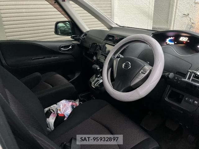 Nissan SERENA 2011-09 7980948-4