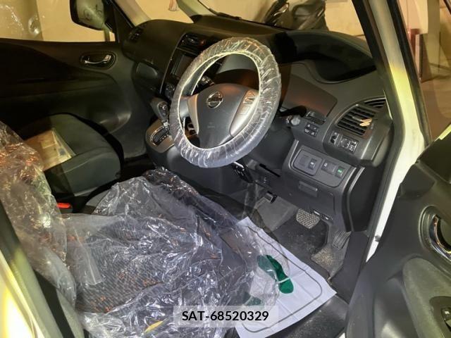 Nissan SERENA 2016-03 7980957-9