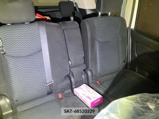 Nissan SERENA 2016-03 7980957-16
