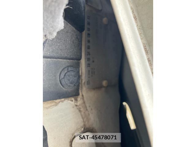 Nissan SERENA 2009-09 7980950-12