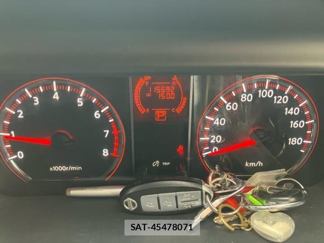Nissan SERENA 2009-09 7980950-18