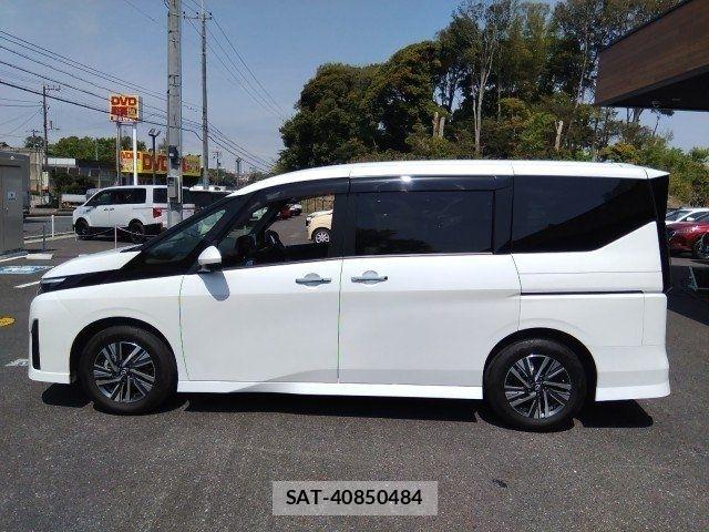 Nissan SERENA 2023-10 7980925-15