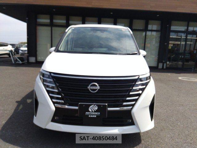 Nissan SERENA 2023-10 7980925-5