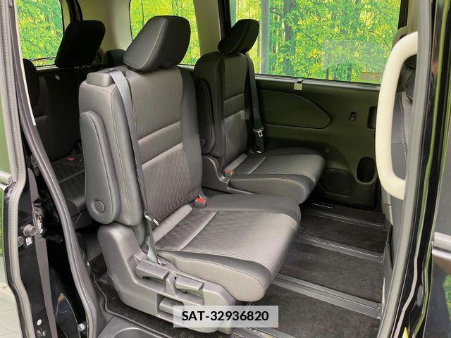 Nissan SERENA 2021-11 7980935-8