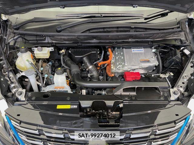 Nissan SERENA 2020-11 7980933-17