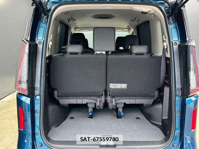 Nissan SERENA 2023-05 7980920-22