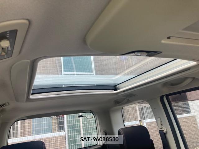 Nissan SERENA 2011-02 7980955-26
