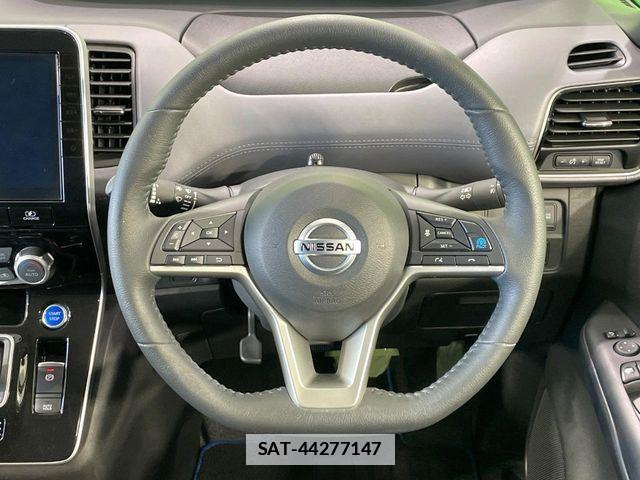 Nissan SERENA 2022-01 7980931-11