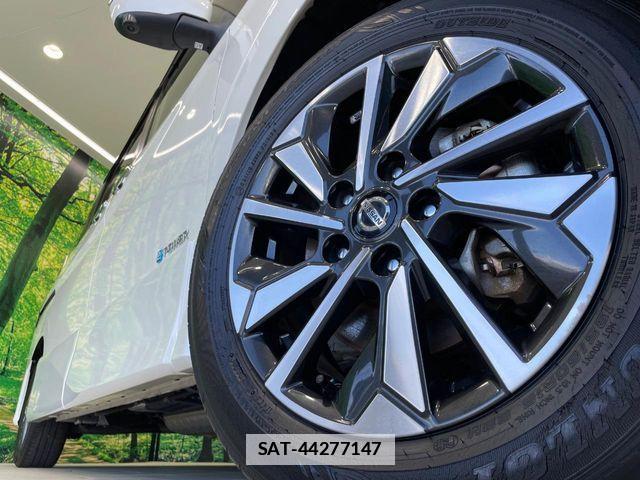 Nissan SERENA 2022-01 7980931-13