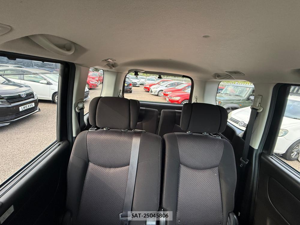 Nissan SERENA 2012-09 8029795-29