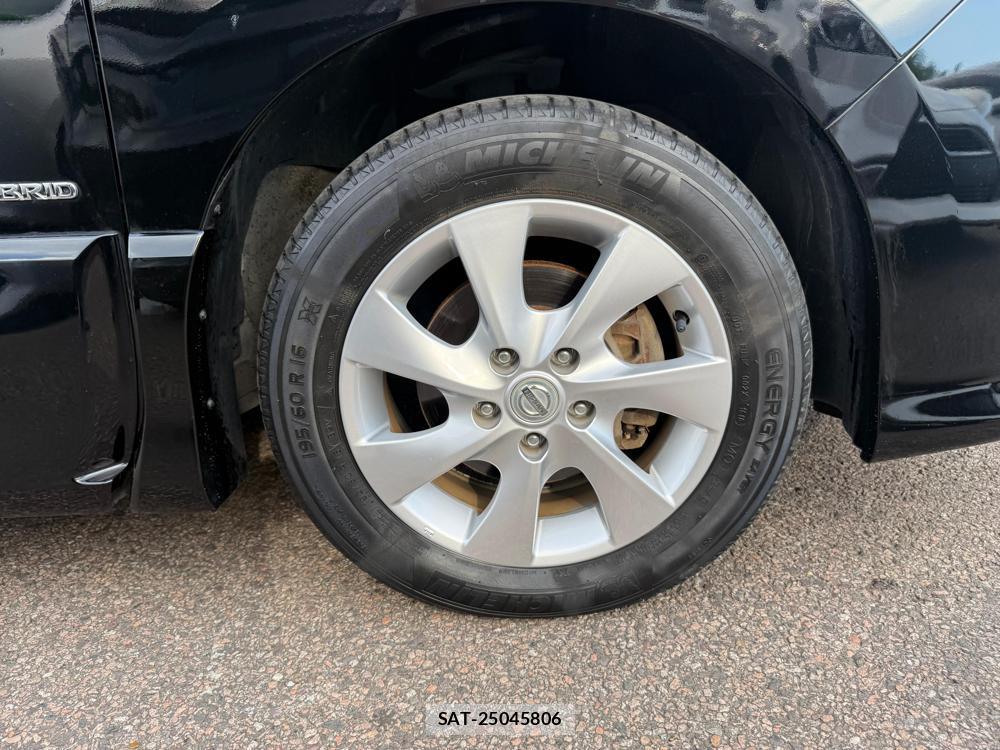 Nissan SERENA 2012-09 8029795-34
