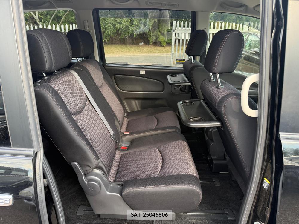 Nissan SERENA 2012-09 8029795-8