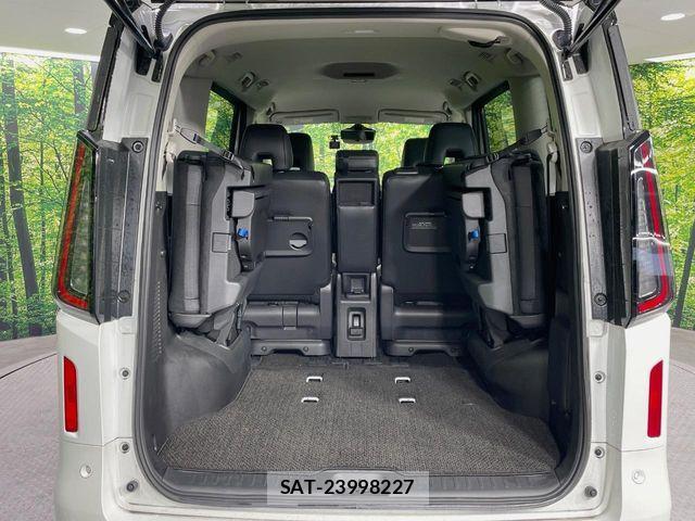 Nissan SERENA 2023-08 8038097-10