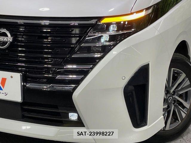 Nissan SERENA 2023-08 8038097-12