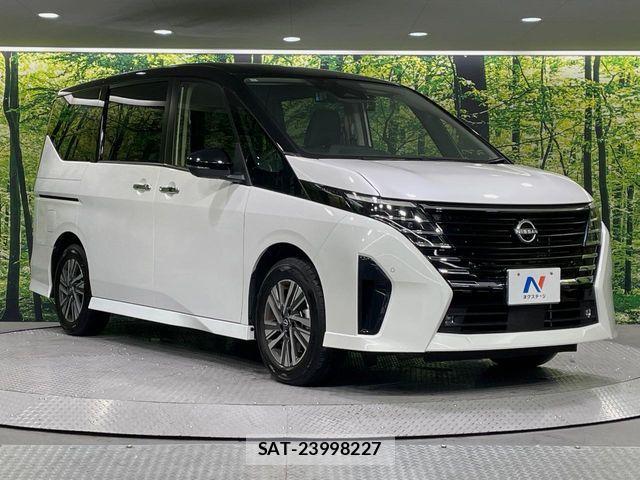 Nissan SERENA 2023-08 8038097-16