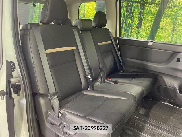 Nissan SERENA 2023-08 8038097-8