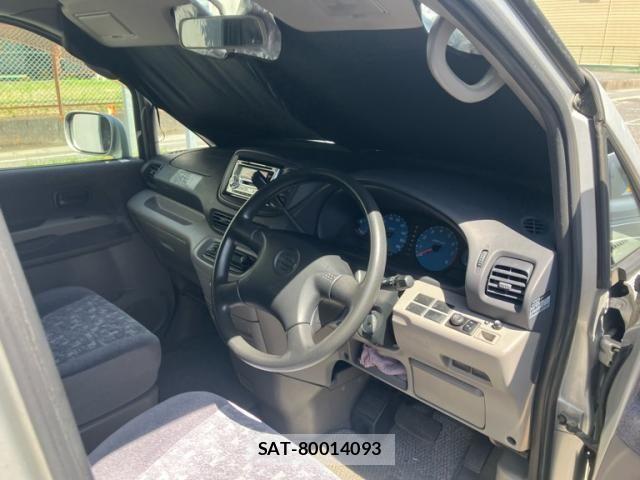 Nissan SERENA 2001-07 8038145-9