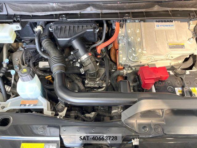 Nissan SERENA 2018-10 8038111-17
