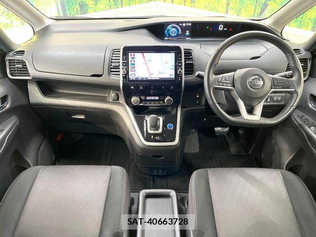 Nissan SERENA 2018-10 8038111-1