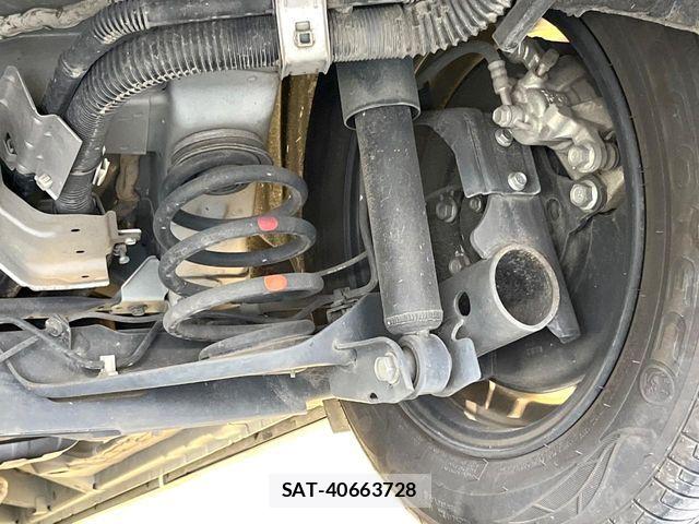 Nissan SERENA 2018-10 8038111-19