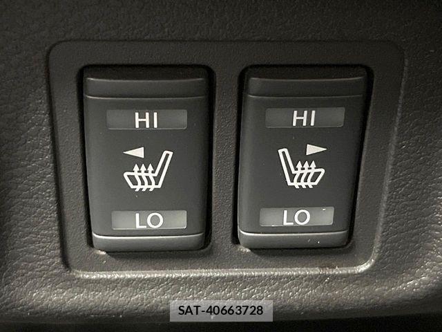 Nissan SERENA 2018-10 8038111-6