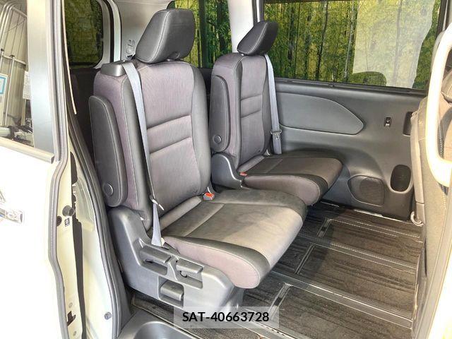 Nissan SERENA 2018-10 8038111-8