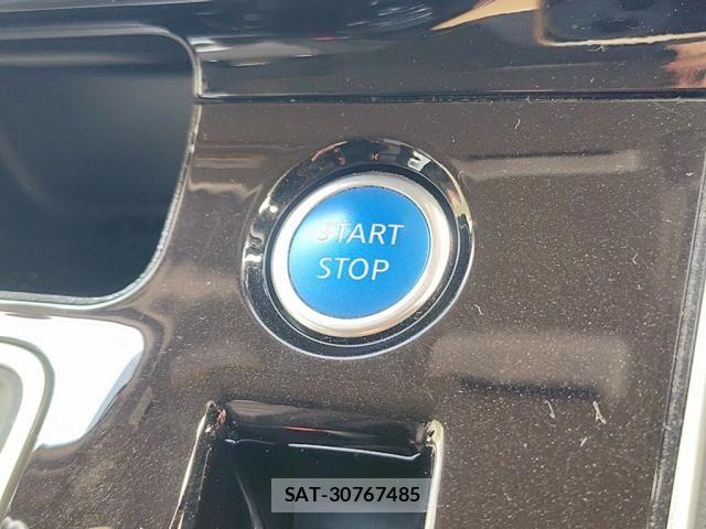 Nissan SERENA 2019-12 8038112-23
